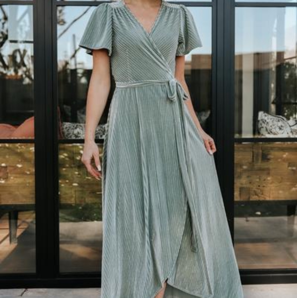 ANDI RIBBED VELVET WRAP DRESS | DUSTY SAGE